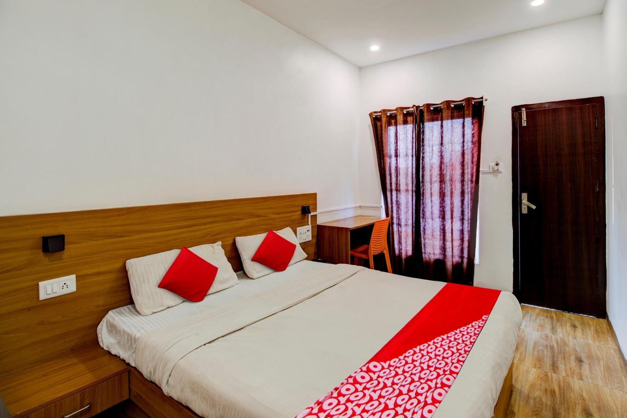Hotel O Hill View Residency Near Aca Stadium Гувахати Екстериор снимка