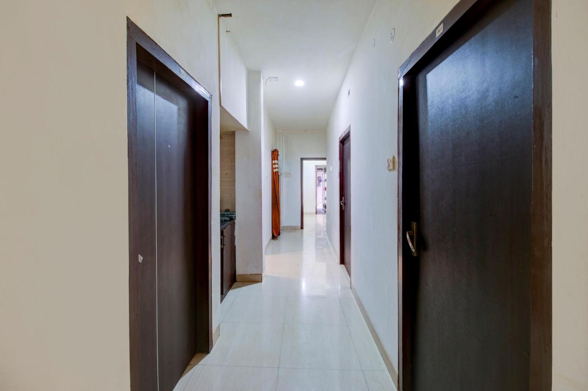 Hotel O Hill View Residency Near Aca Stadium Гувахати Екстериор снимка