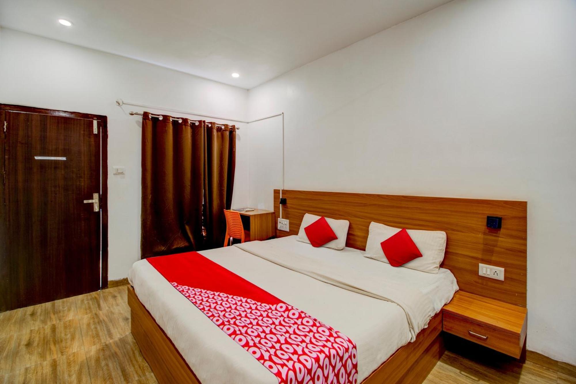 Hotel O Hill View Residency Near Aca Stadium Гувахати Екстериор снимка